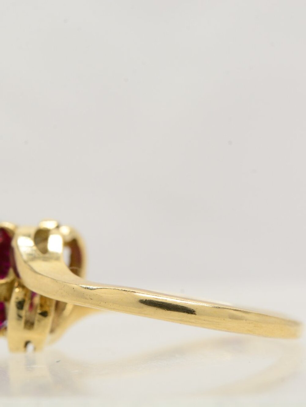 10K VINTAGE RED STONE RING - Picture 3 of 4